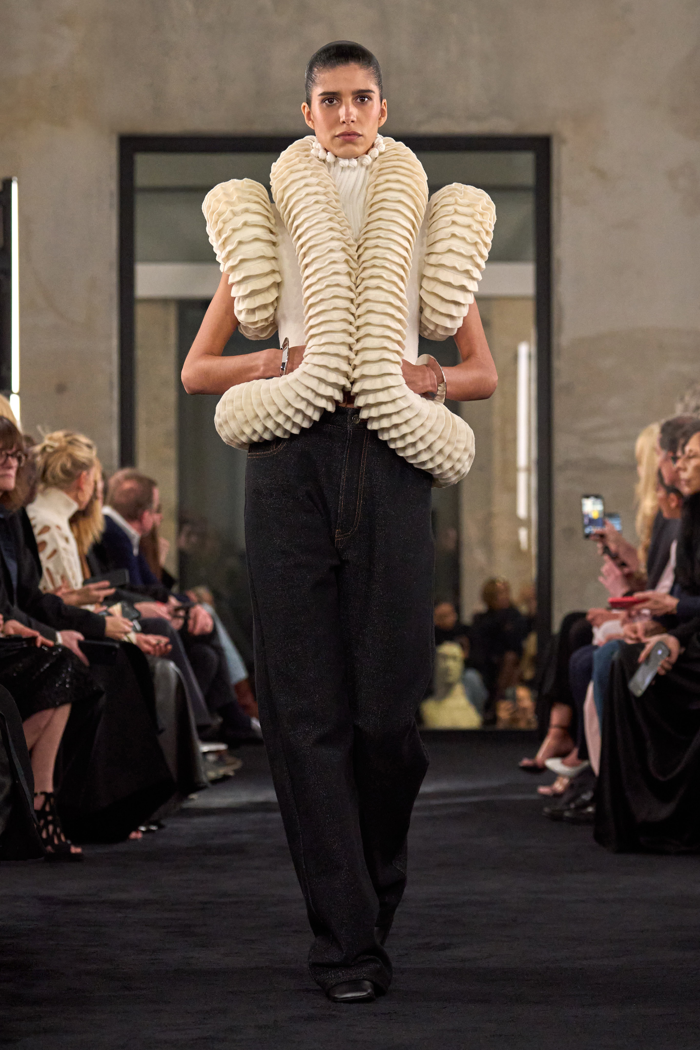 Alaia AW25