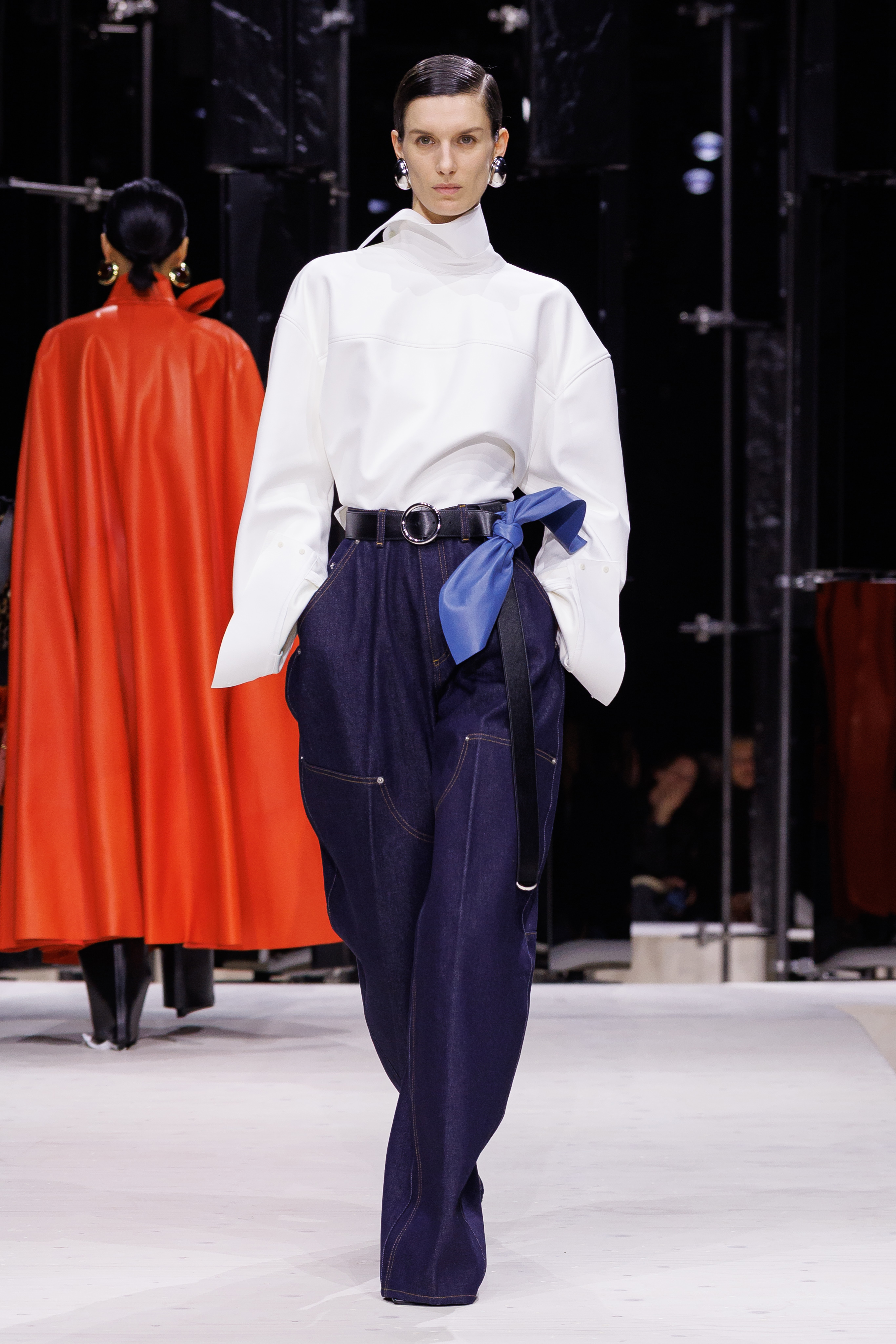 GIVENCHY FW26 WOMAN SHOW LOOK 19